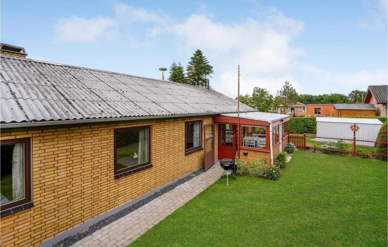 3 Bedroom Pet Friendly Home In ノーポ エクステリア 写真
